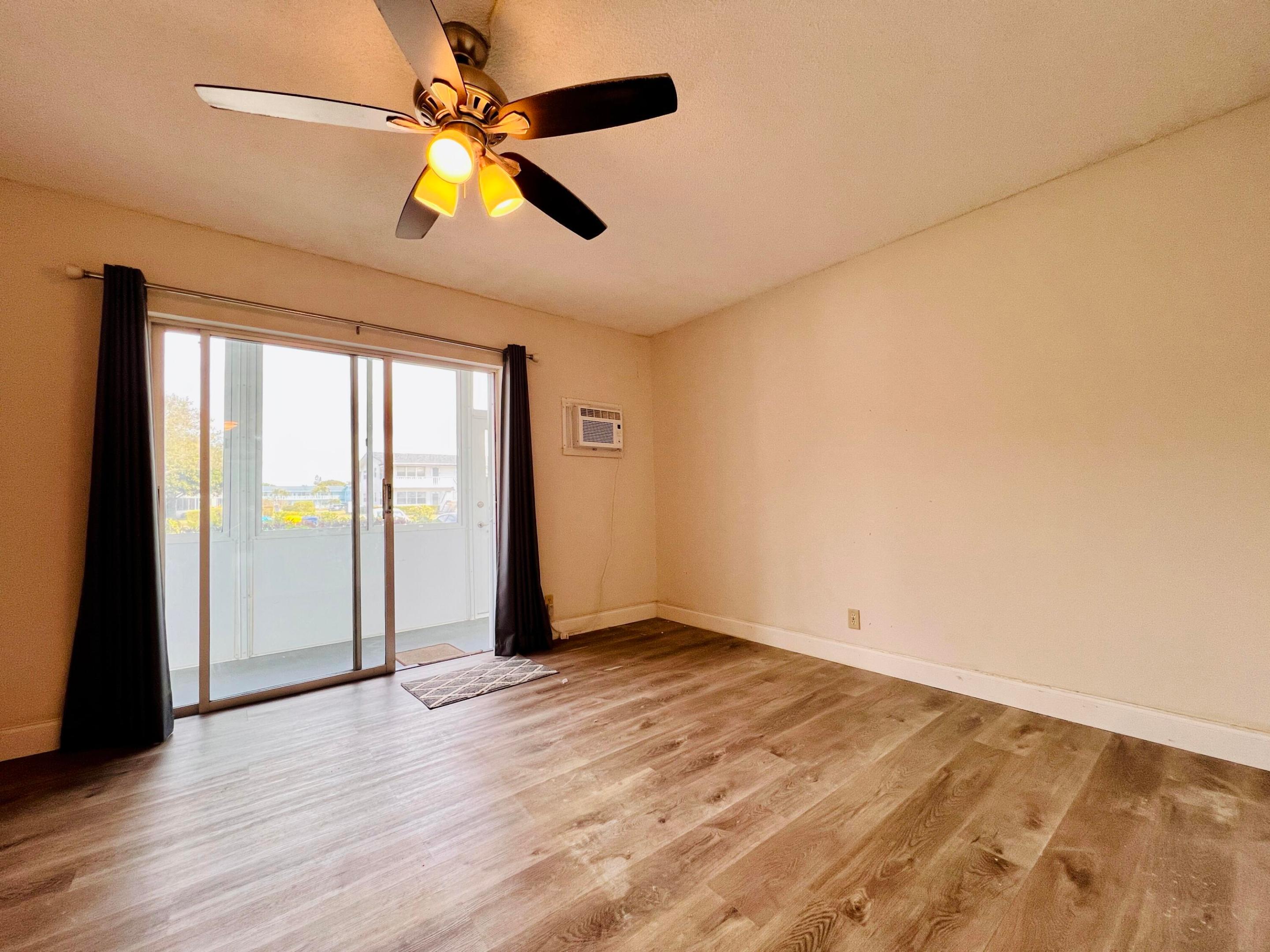 CAMDEN CONDOS - Residential Lease