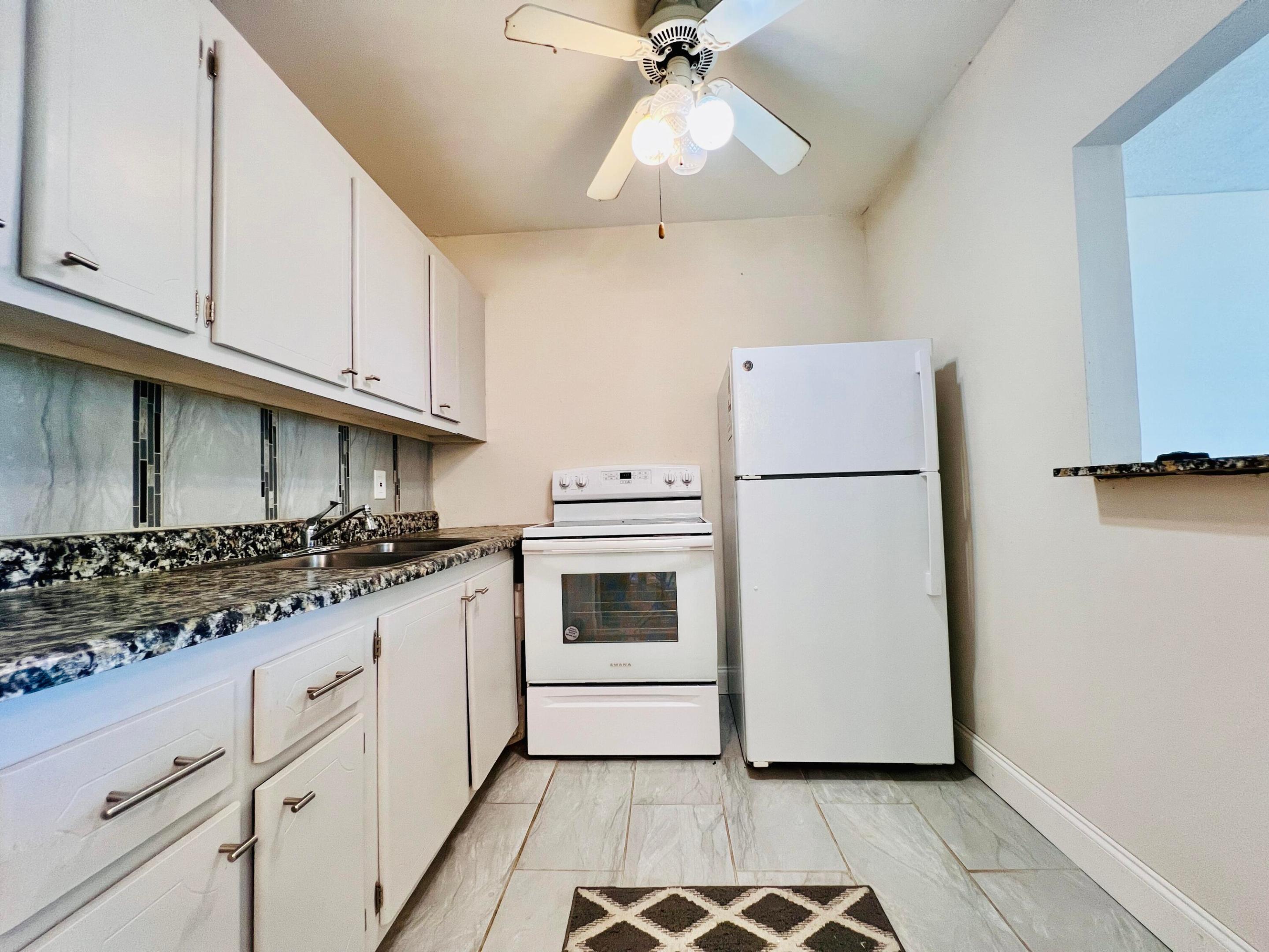 CAMDEN CONDOS - Residential Lease