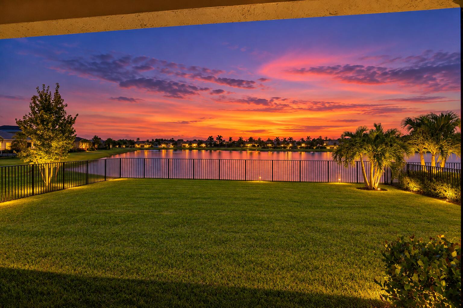 Properties 15883 Key Biscayne Lane