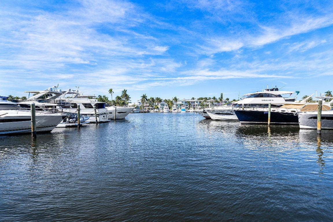 SEAGATE YACHT CLUB - Residential