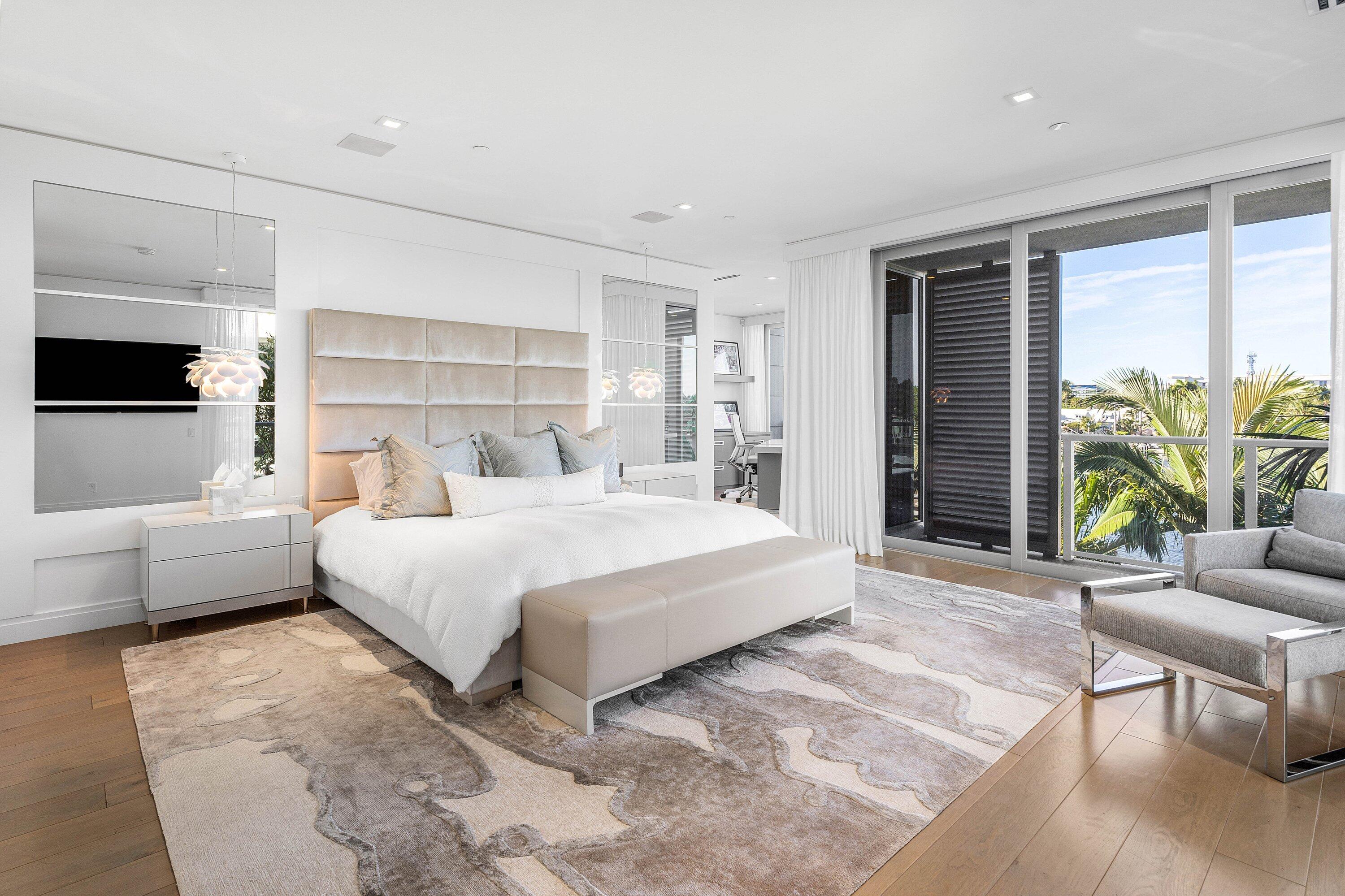 SEAGATE YACHT CLUB - Residential