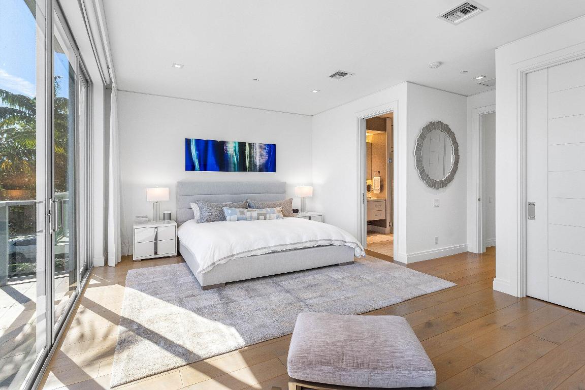 SEAGATE YACHT CLUB - Residential