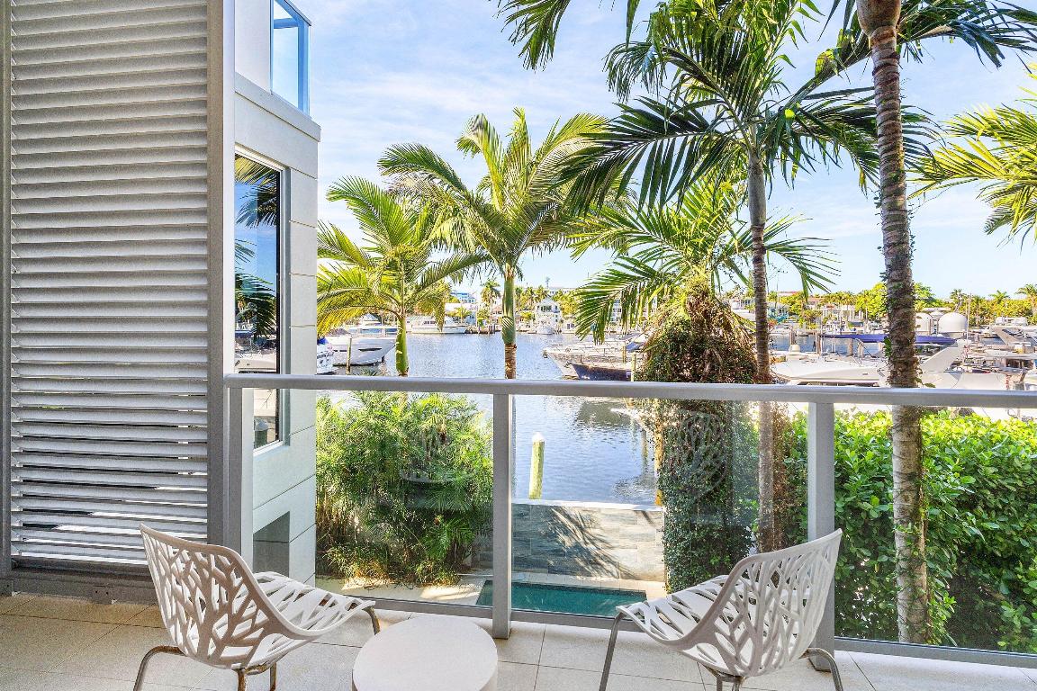 SEAGATE YACHT CLUB - Residential