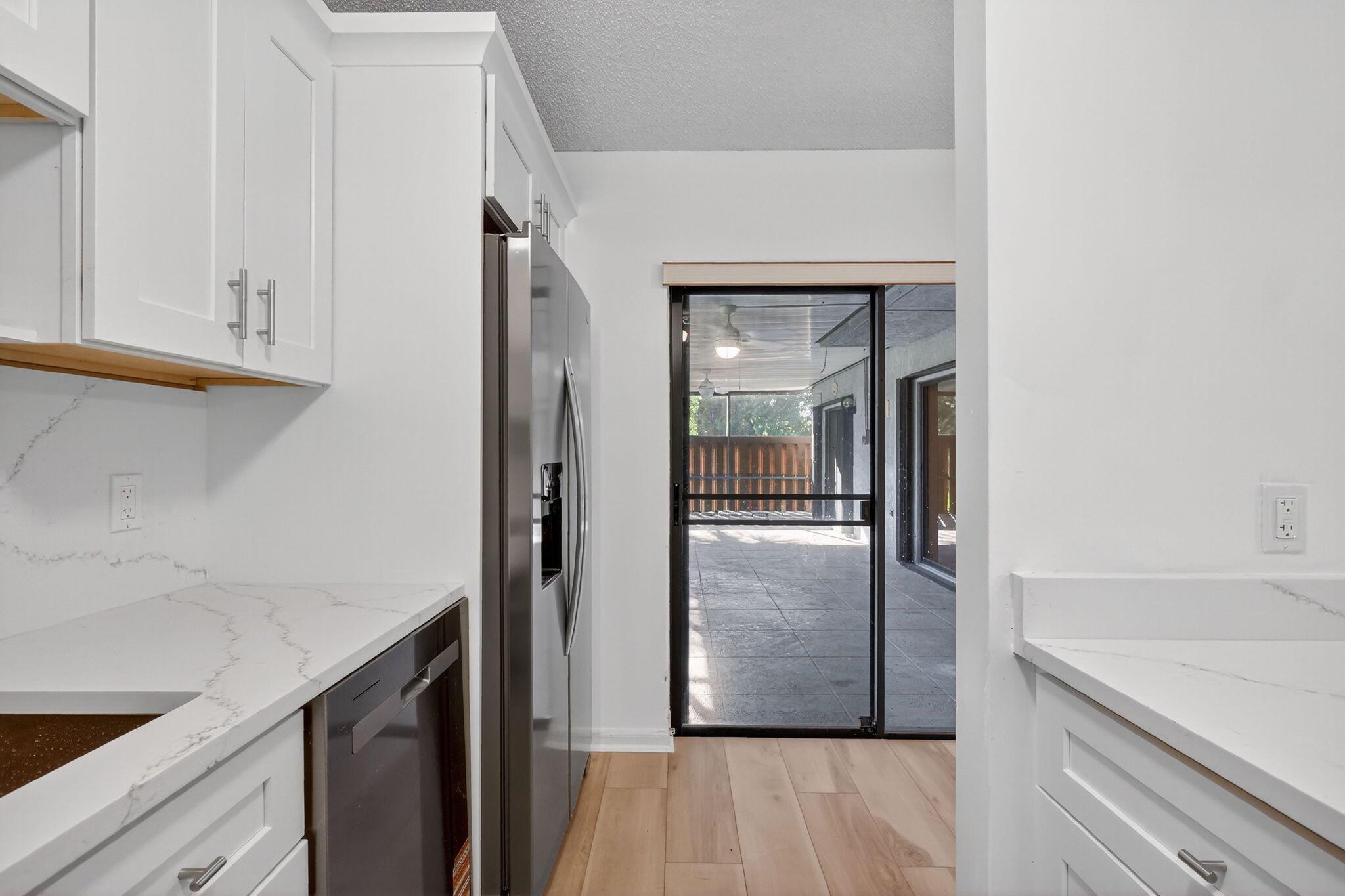 CAMELOT GARDENS PHASES 1 - Residential Lease