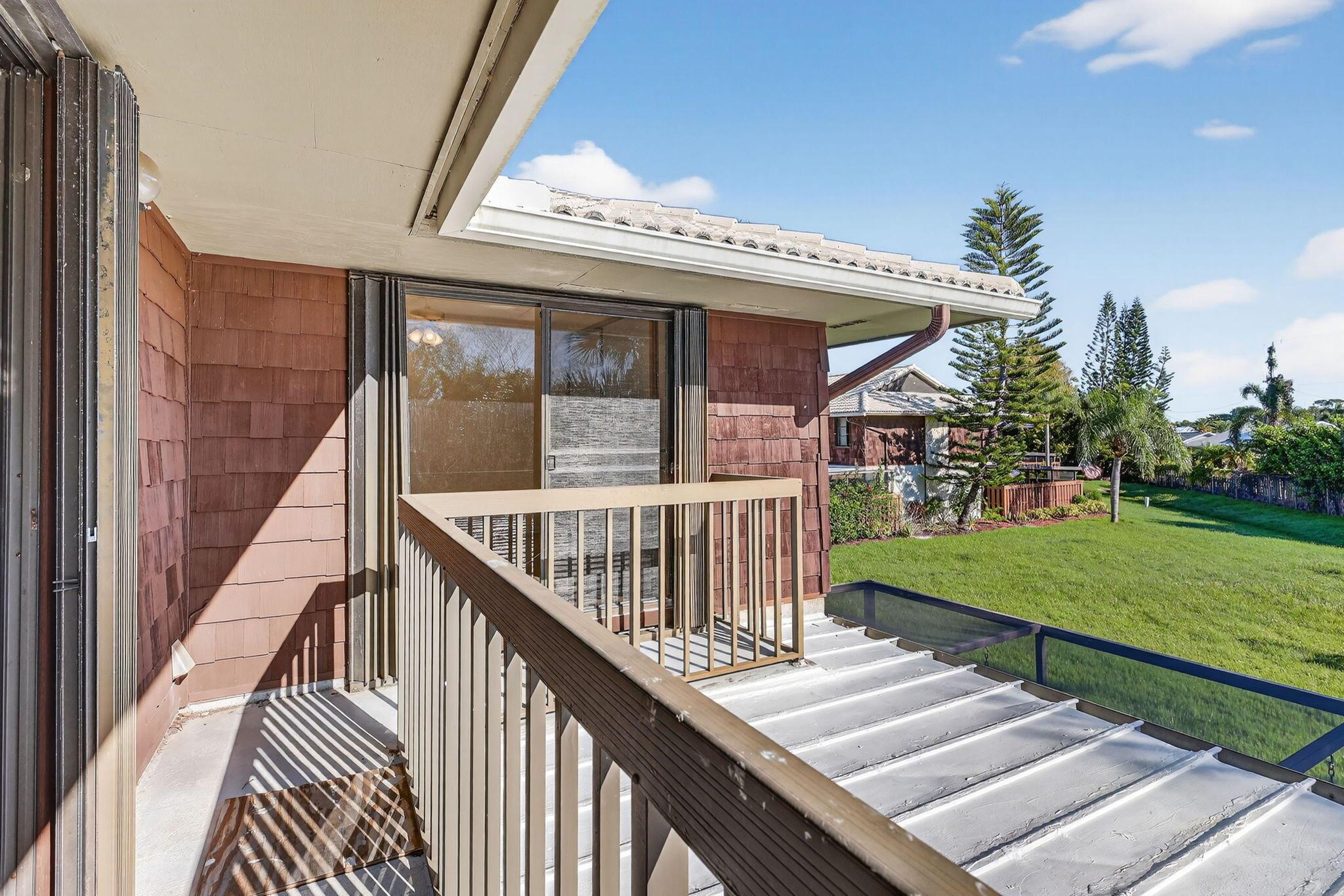 CAMELOT GARDENS PHASES 1 - Residential Lease