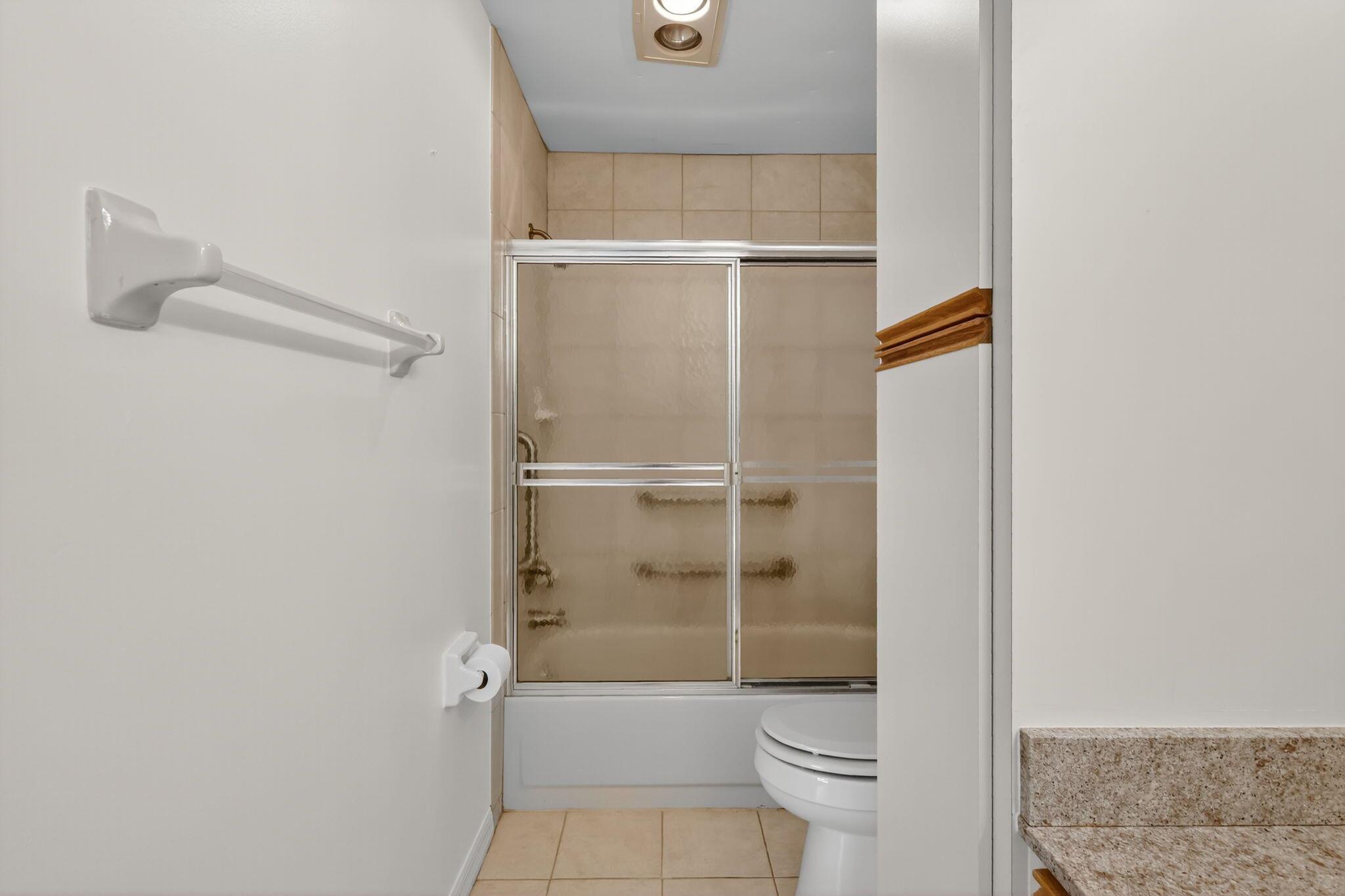 CAMELOT GARDENS PHASES 1 - Residential Lease