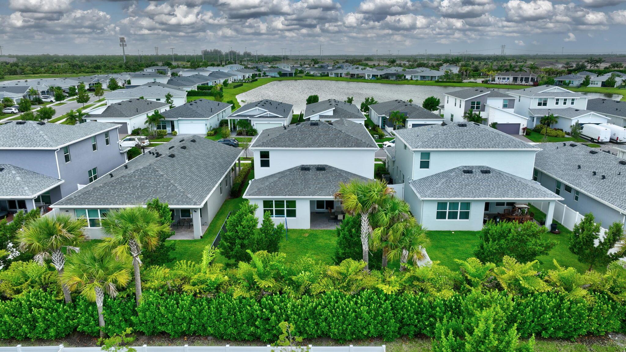 EMERY II - Residential