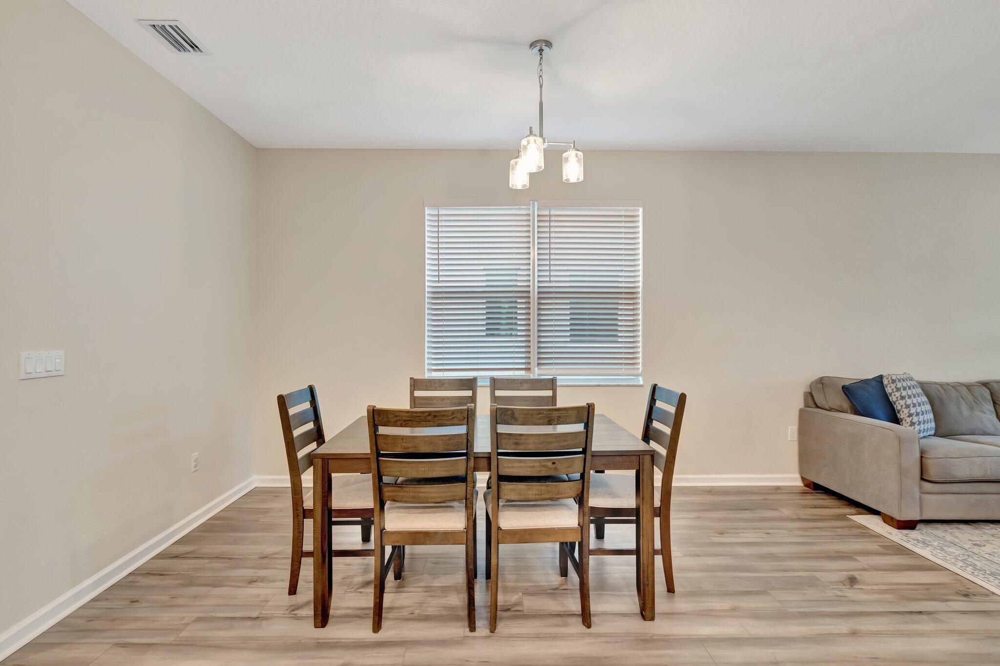 EMERY II - Residential