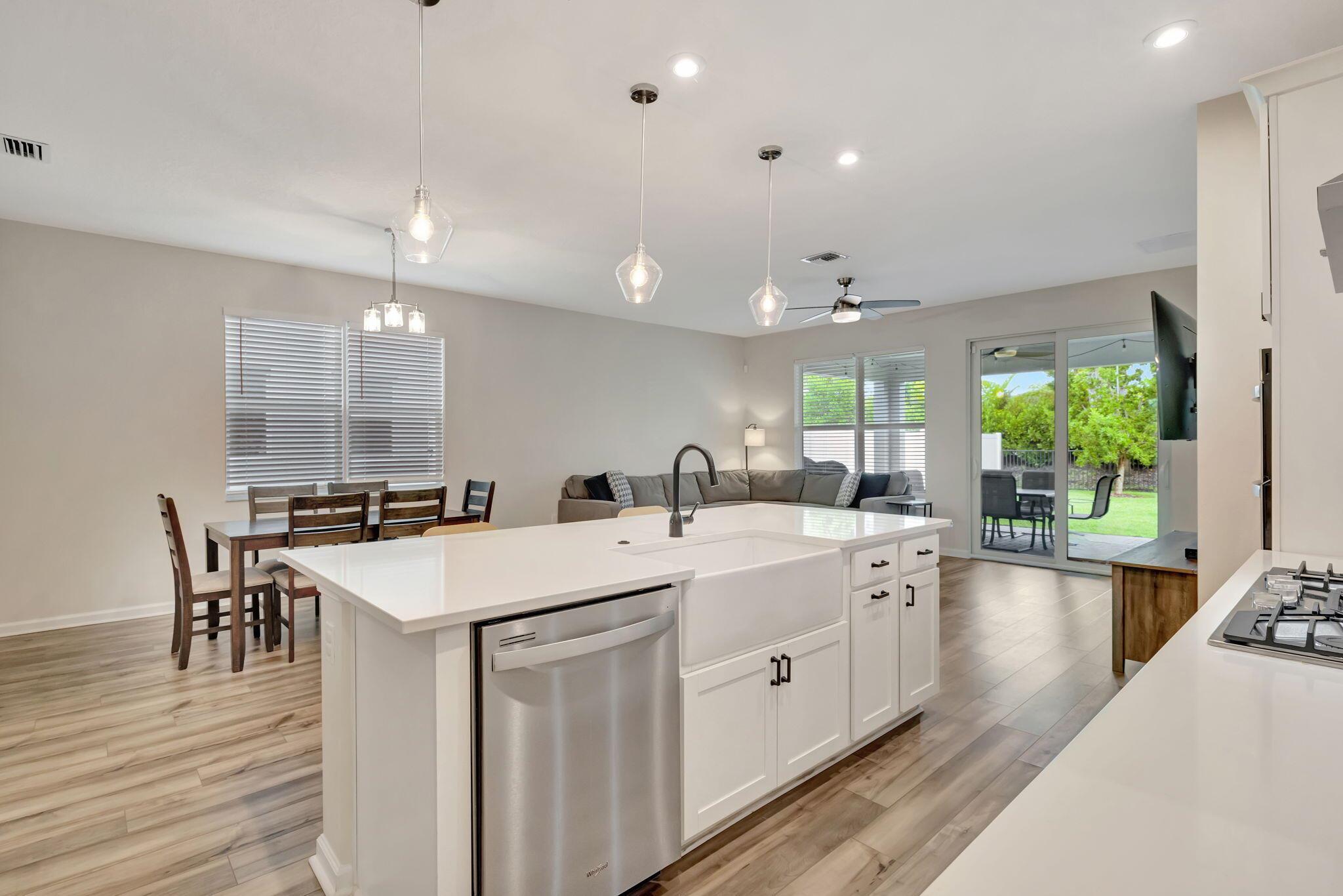 EMERY II - Residential