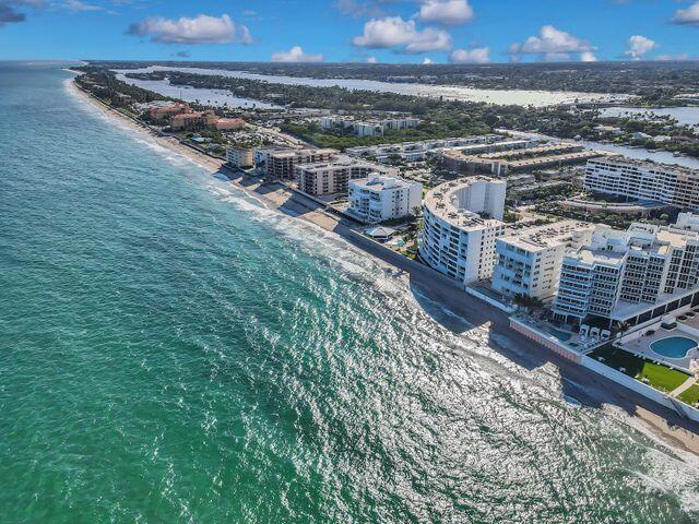 HORIZON EAST CONDO - Residential