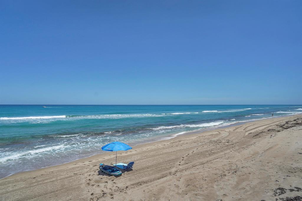 HORIZON EAST CONDO - Residential