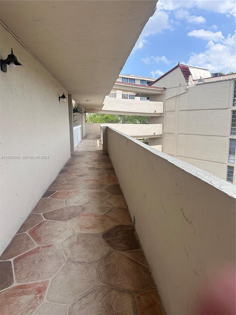 ENVIRON I CONDO 3 AND 4 - Residential