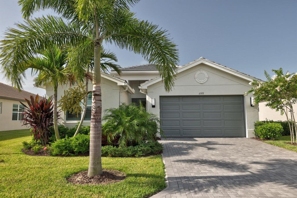 Photo of 11372 SW Willow Lane, Port St Lucie, FL 34987 (MLS # R10903921)