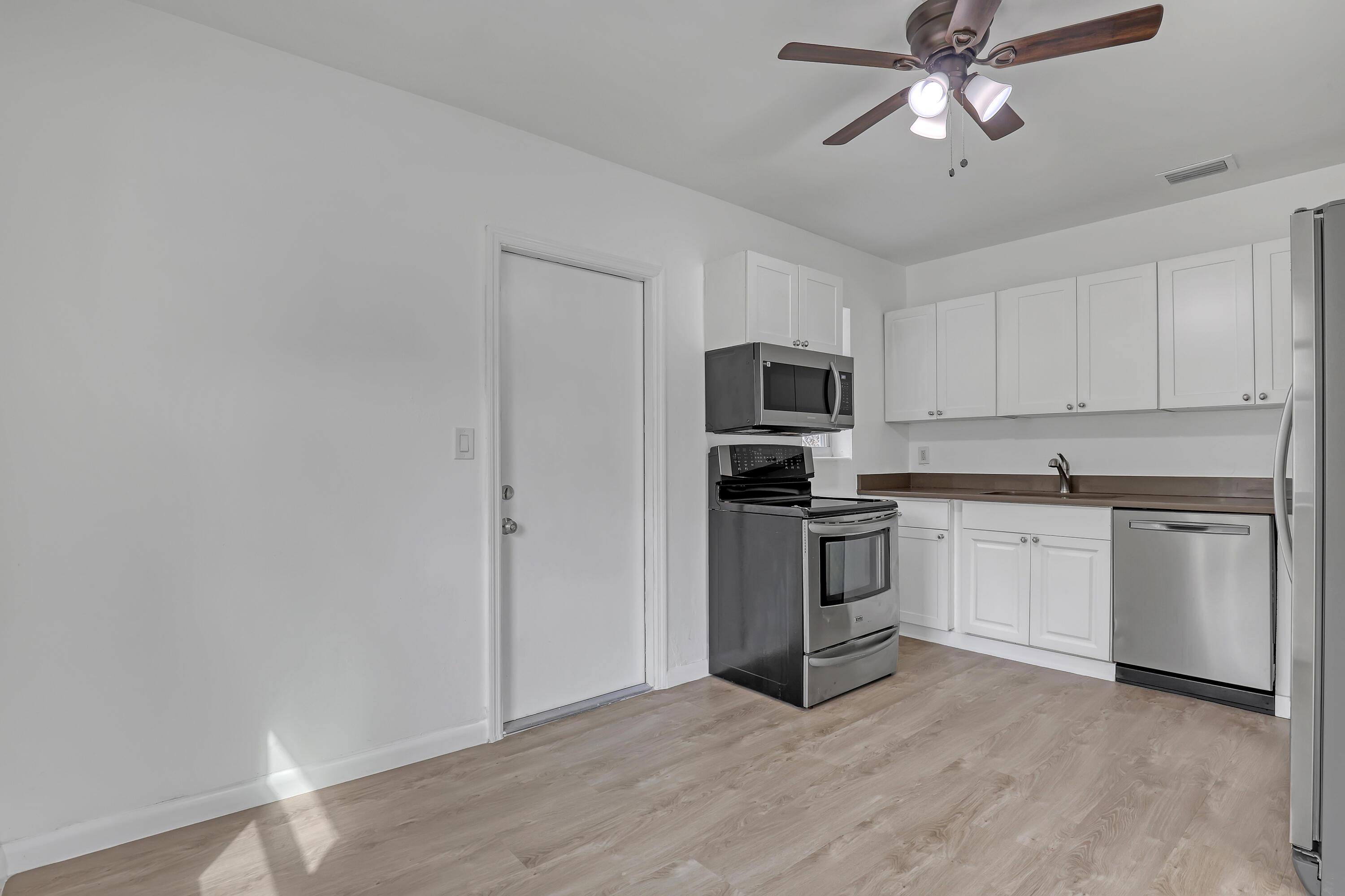 KELSEY CITY - Residential