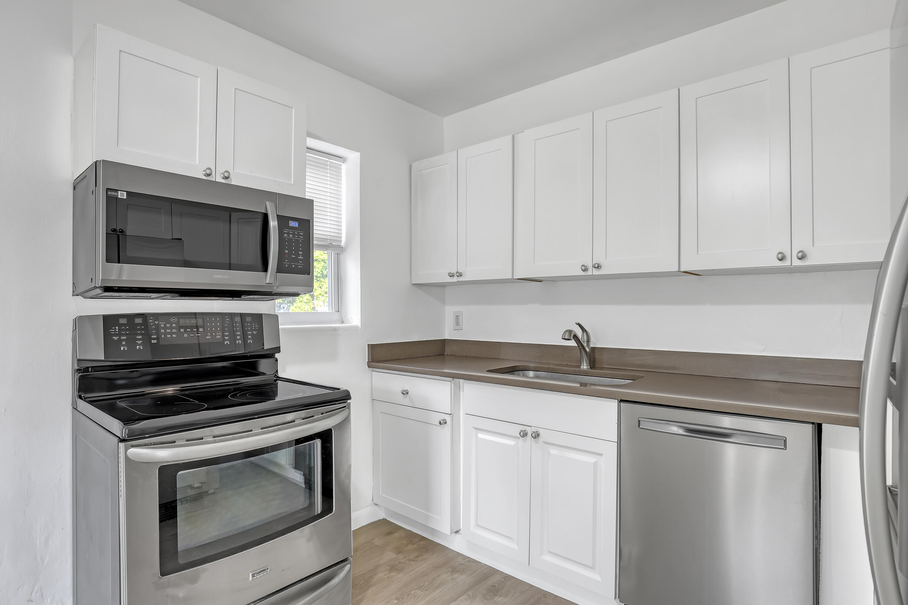 KELSEY CITY - Residential