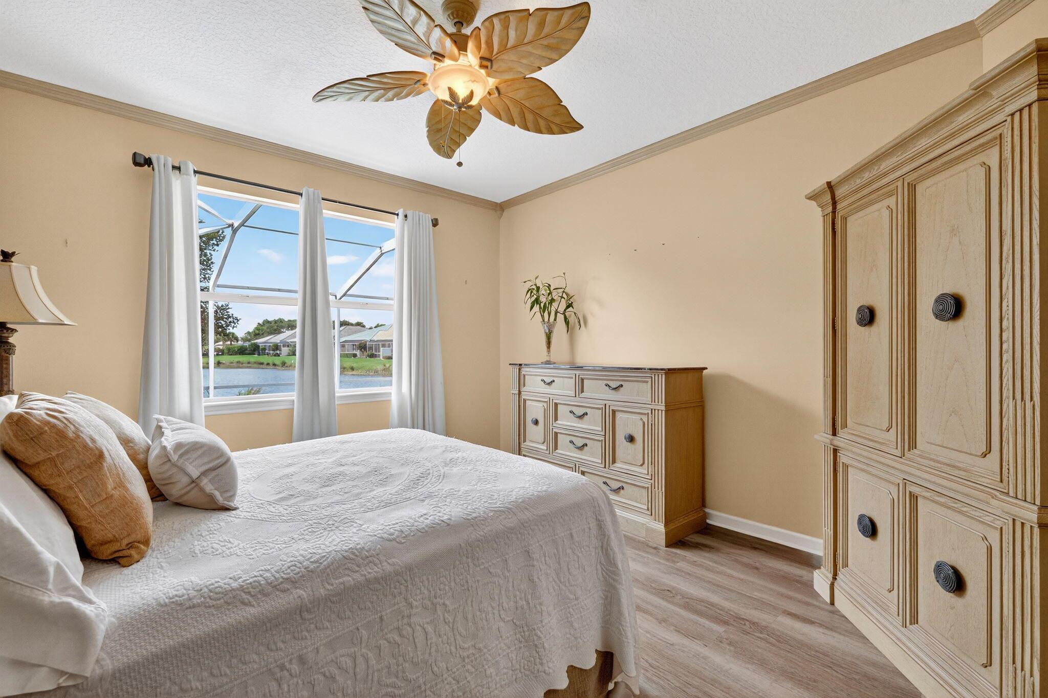 Stuart, Florida 34997, United States, 2 Bedrooms Bedrooms, ,2 BathroomsBathrooms,Residential,Pending,209496