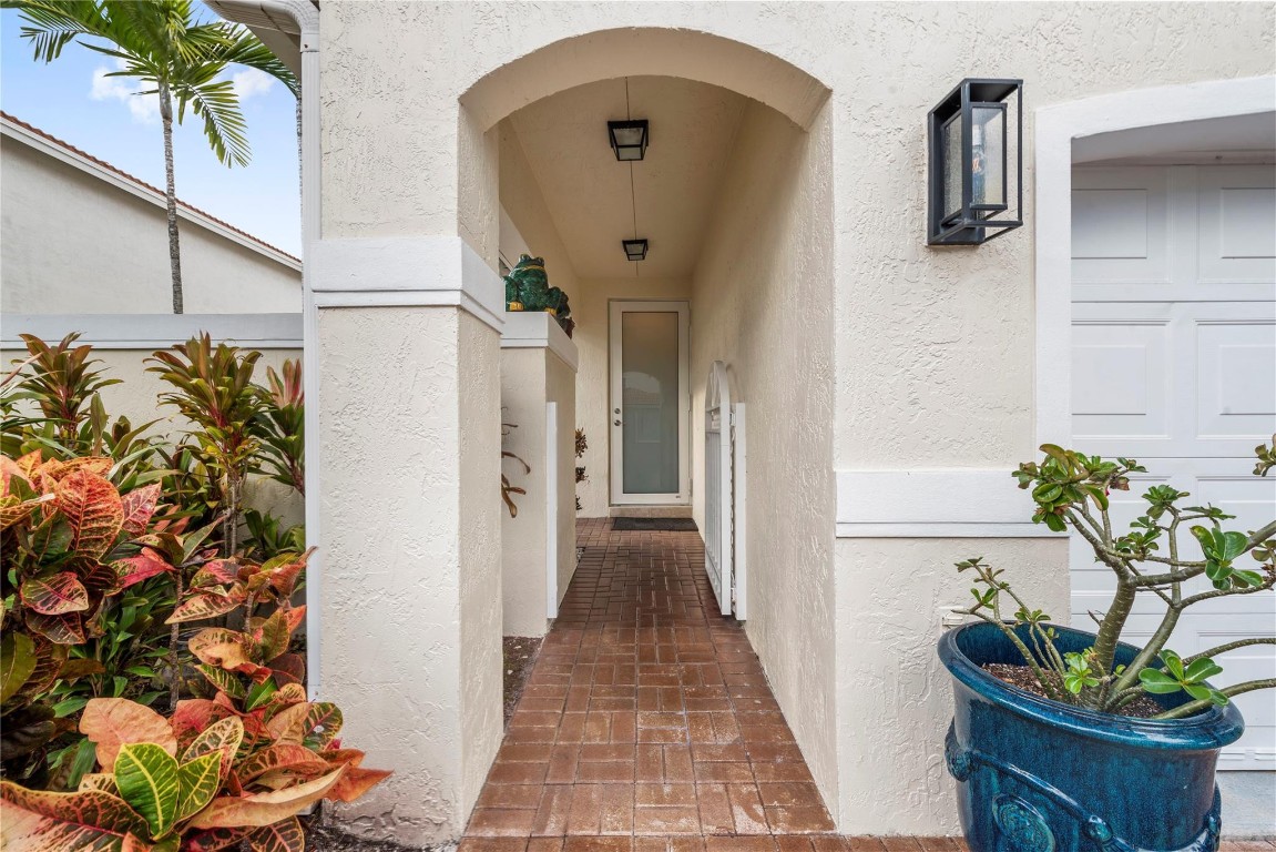 WEST LAKE VILLAGE - Residential