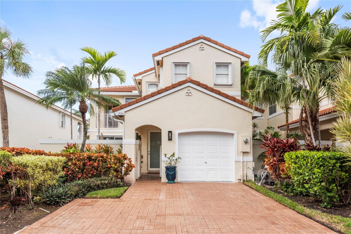 WEST LAKE VILLAGE - Residential