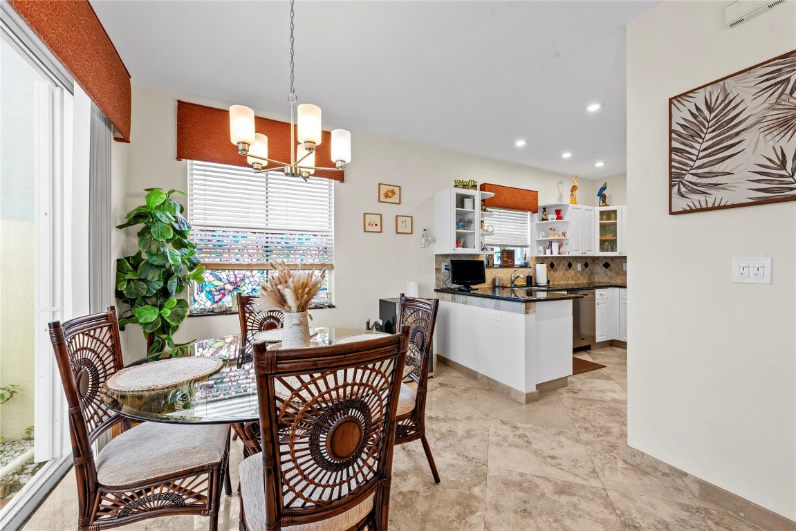 WEST LAKE VILLAGE - Residential