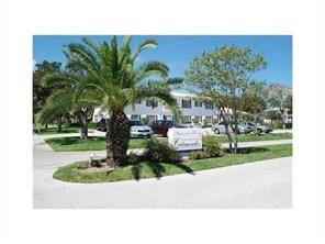 Imperial Point Colonnades - Residential
