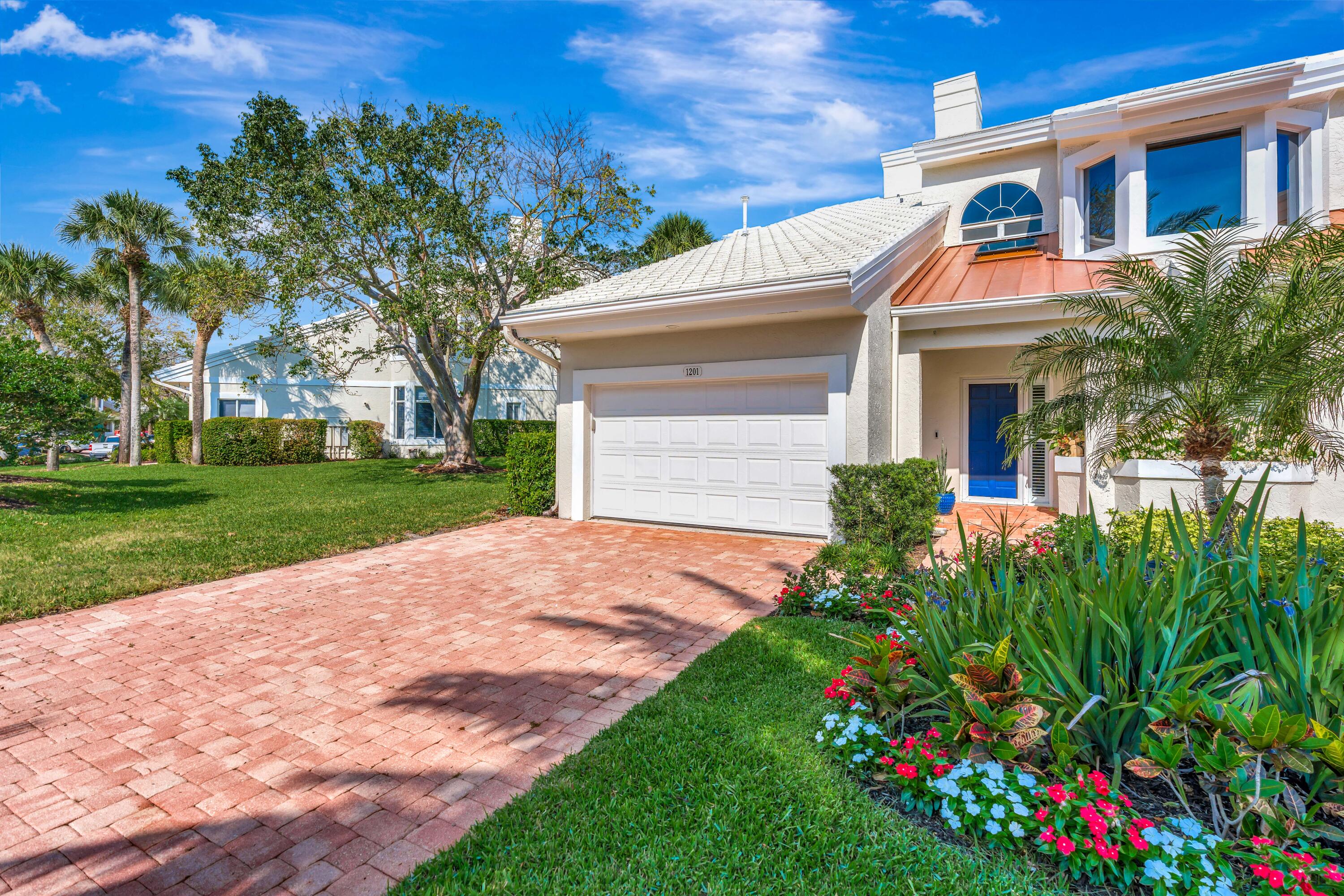 Admirals Cove - Residential