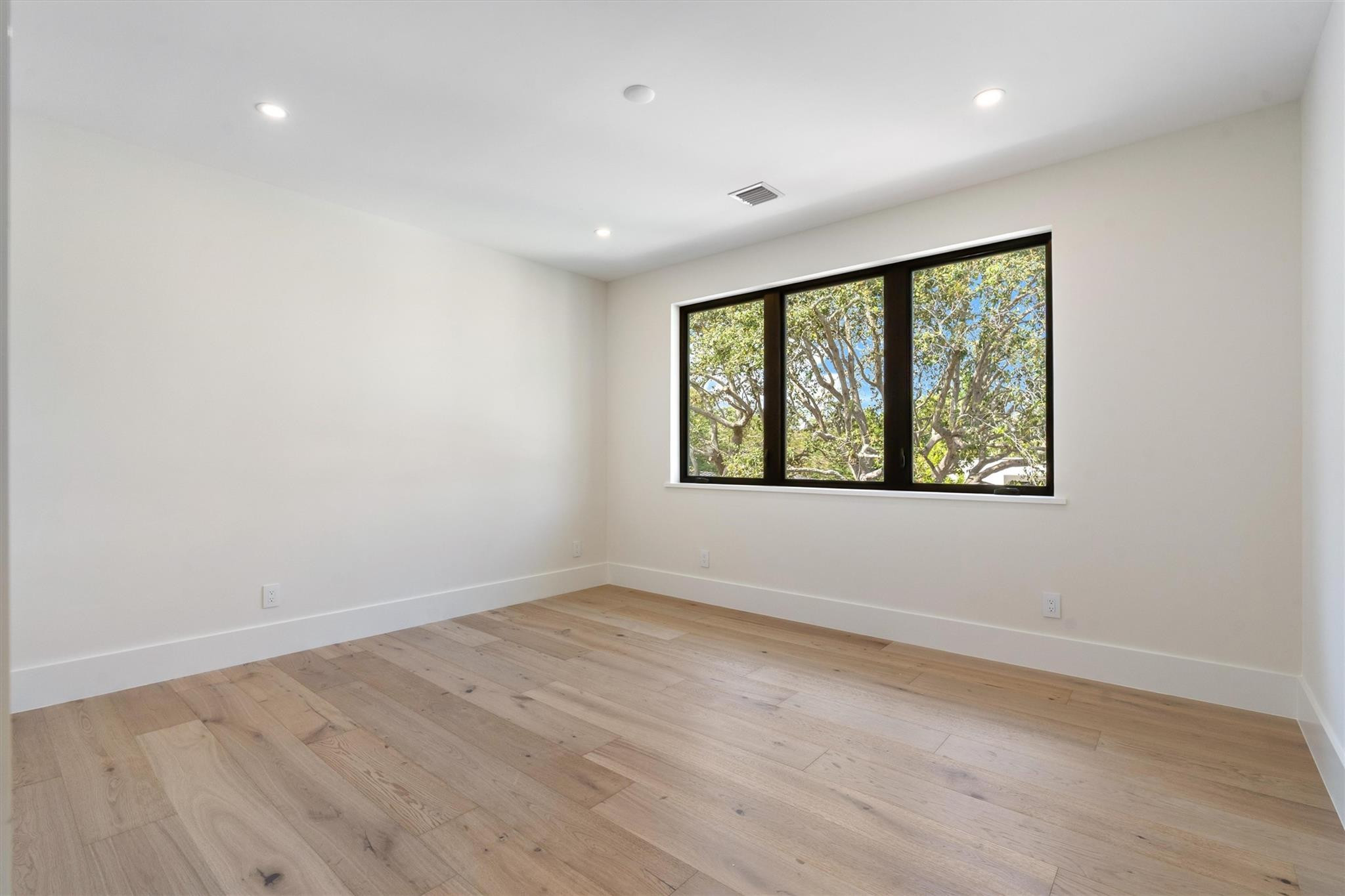 Coral Ridge - Residential