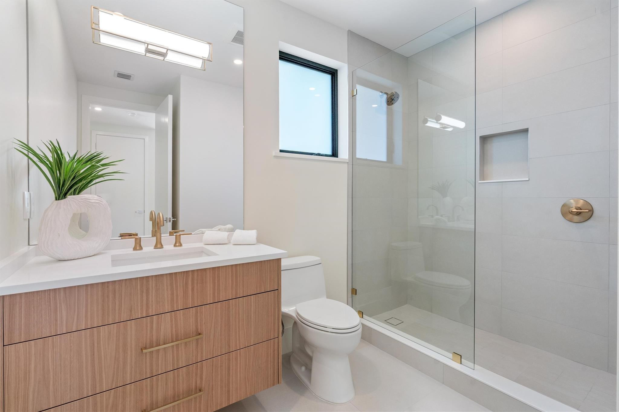 Coral Ridge - Residential