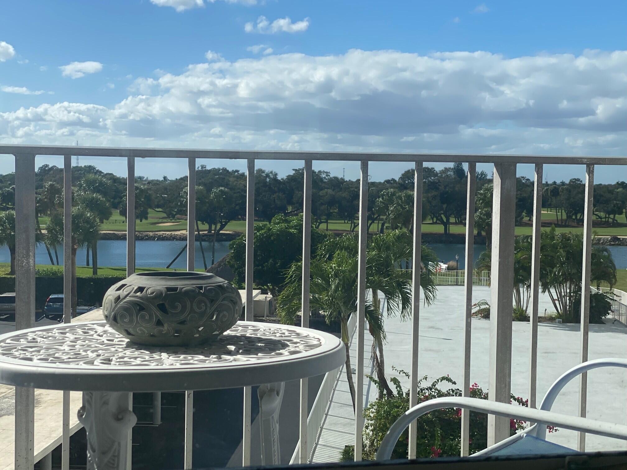 GEMINI CONDO - Residential Lease