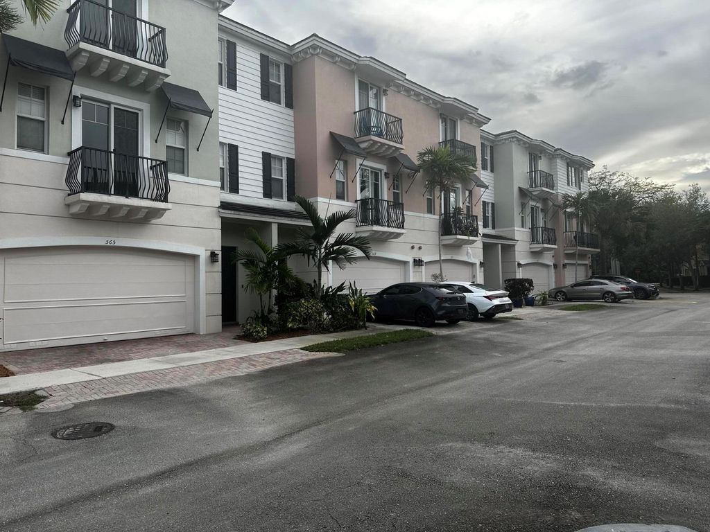 Photo of 565 NW 35th Lane, Boca Raton, FL 33431 (MLS # R11139325)
