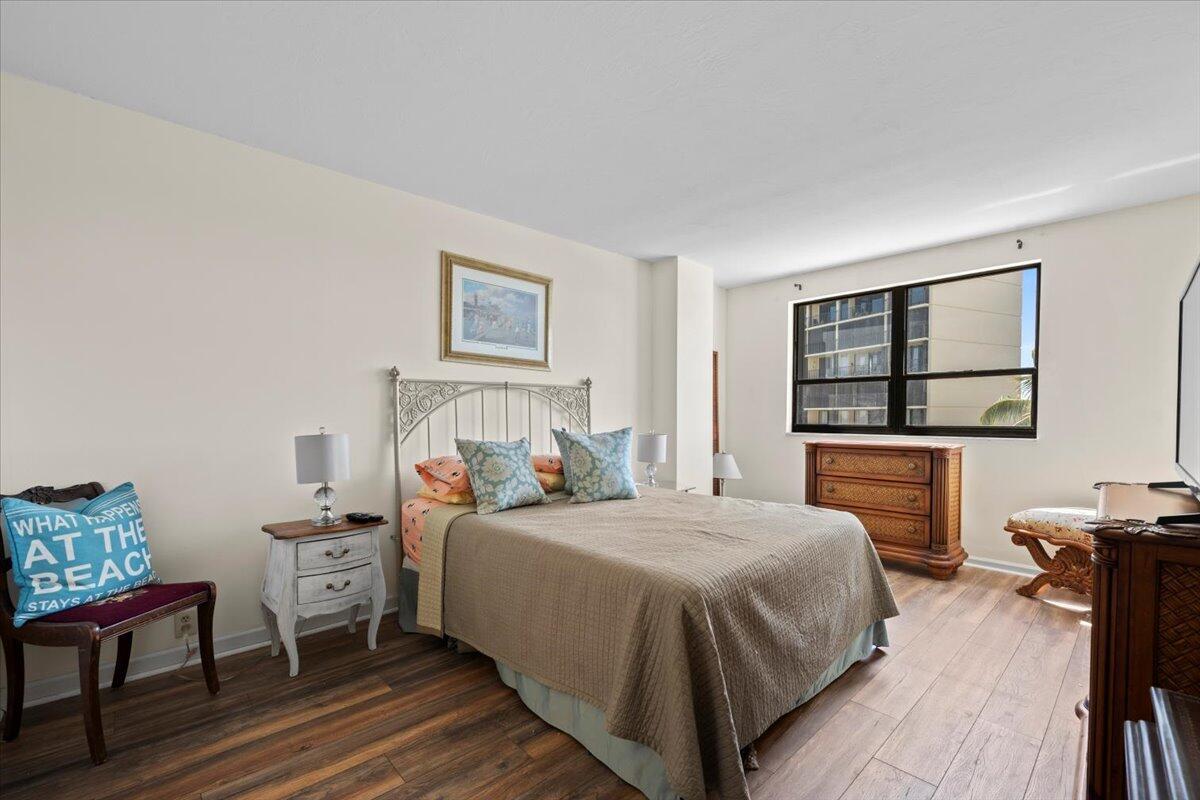 OLD PORT COVE CONDO ONE - Residential