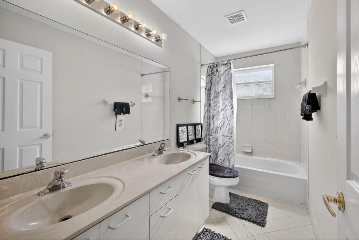 MADISON GREEN 1 - Residential