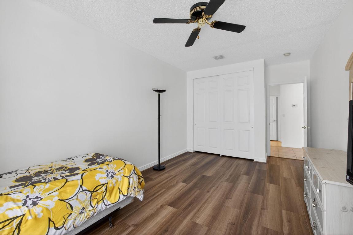 MADISON GREEN 1 - Residential