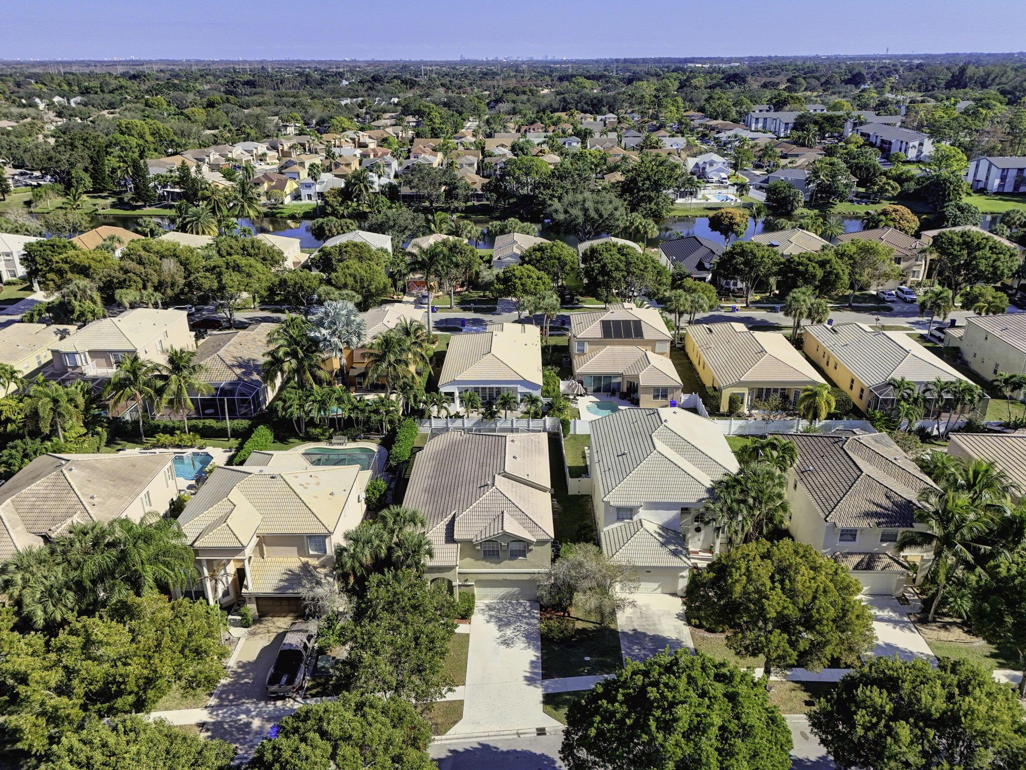 MADISON GREEN 1 - Residential