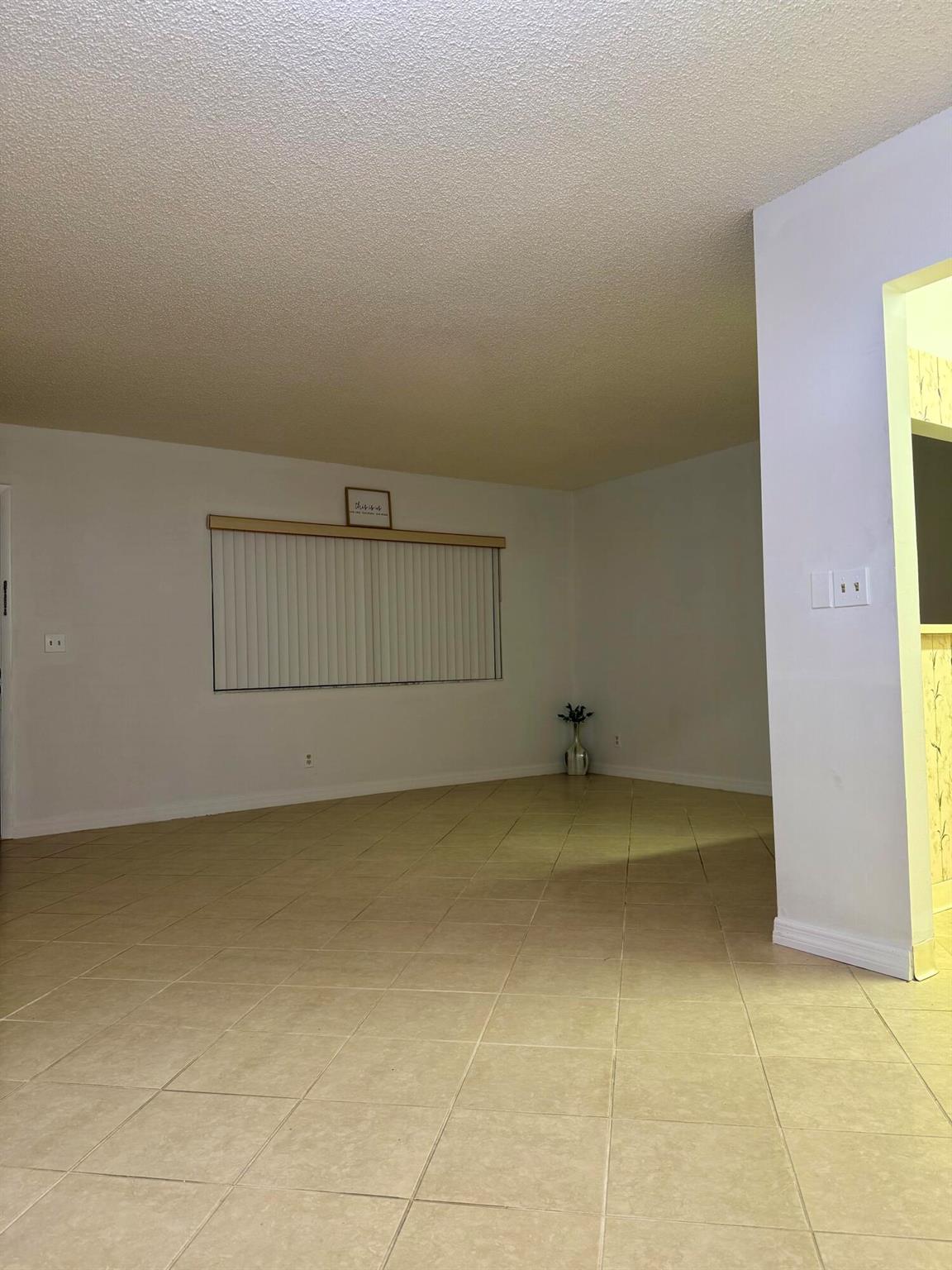 VILLAGE GREEN NO 4 COND - Residential Lease