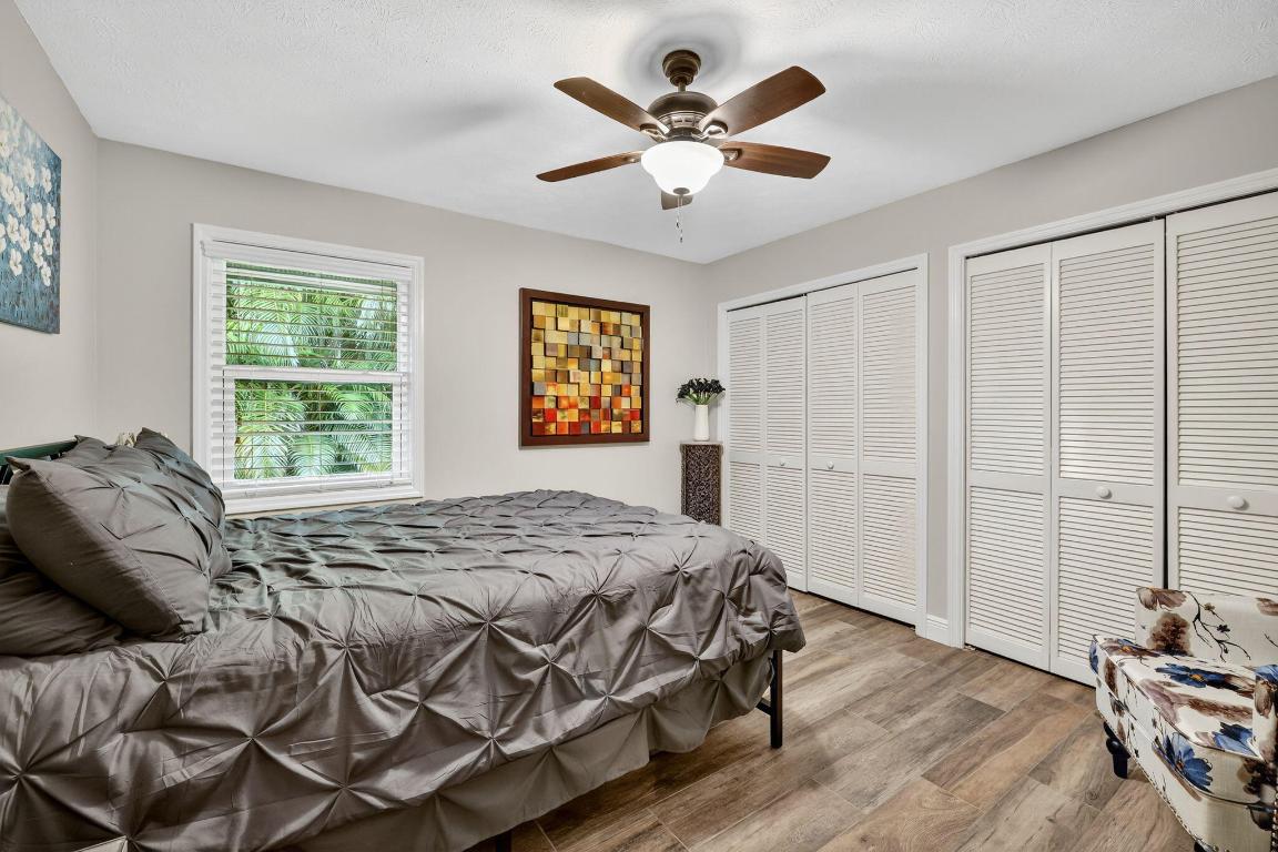 CORAL LAKES - Residential