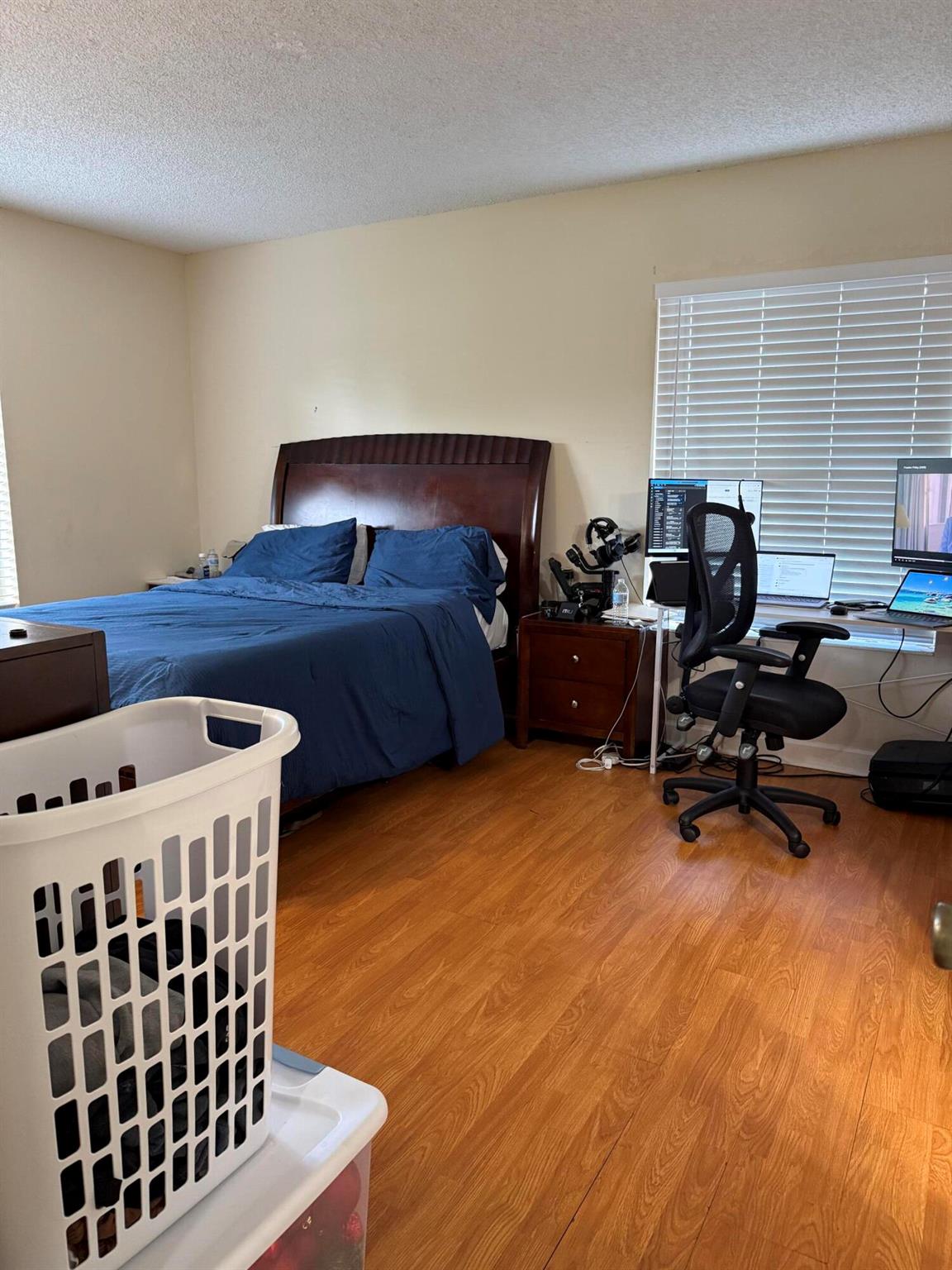 PINE RIDGE NORTH VILLAGE - Residential Lease