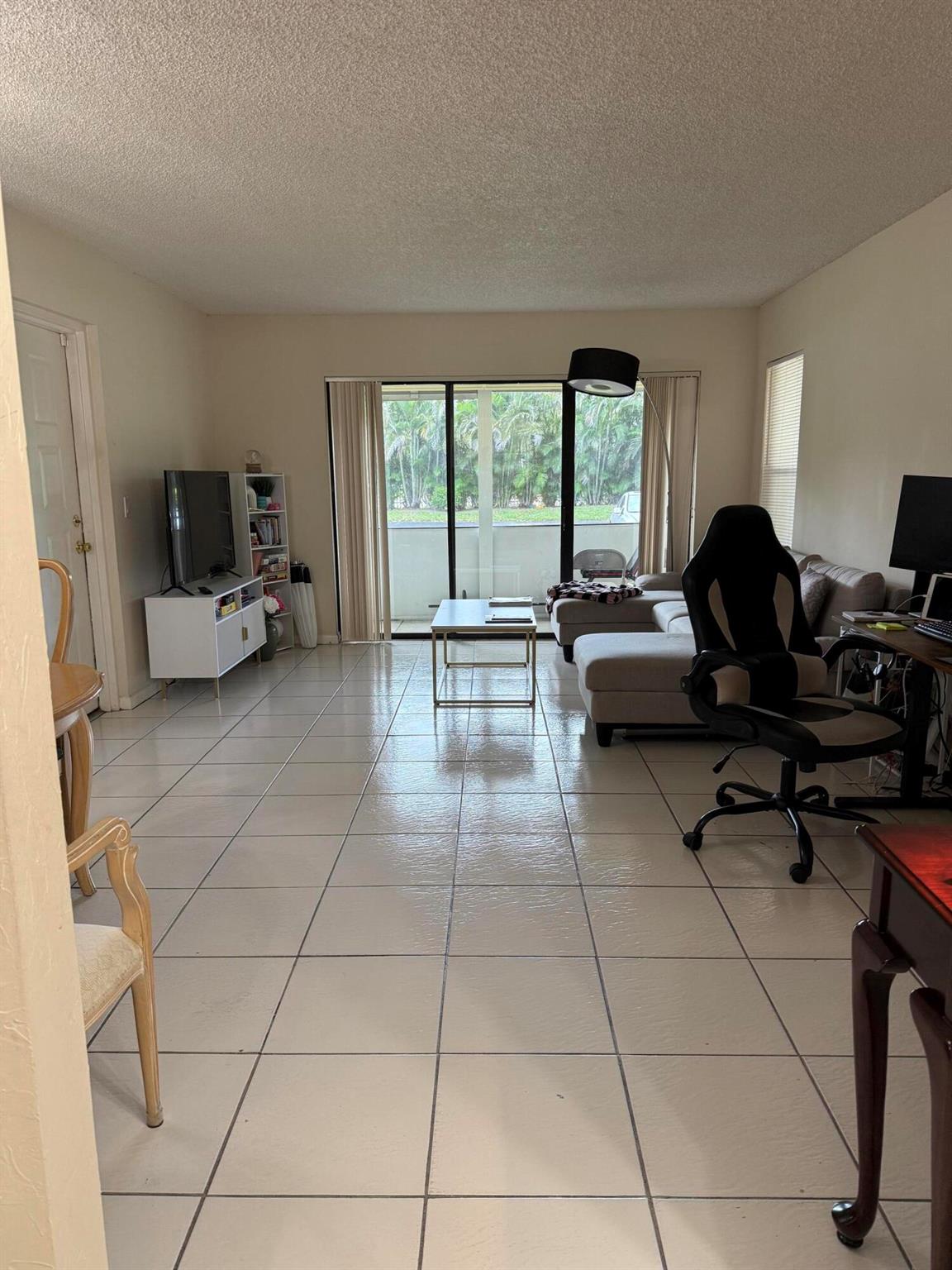 PINE RIDGE NORTH VILLAGE - Residential Lease