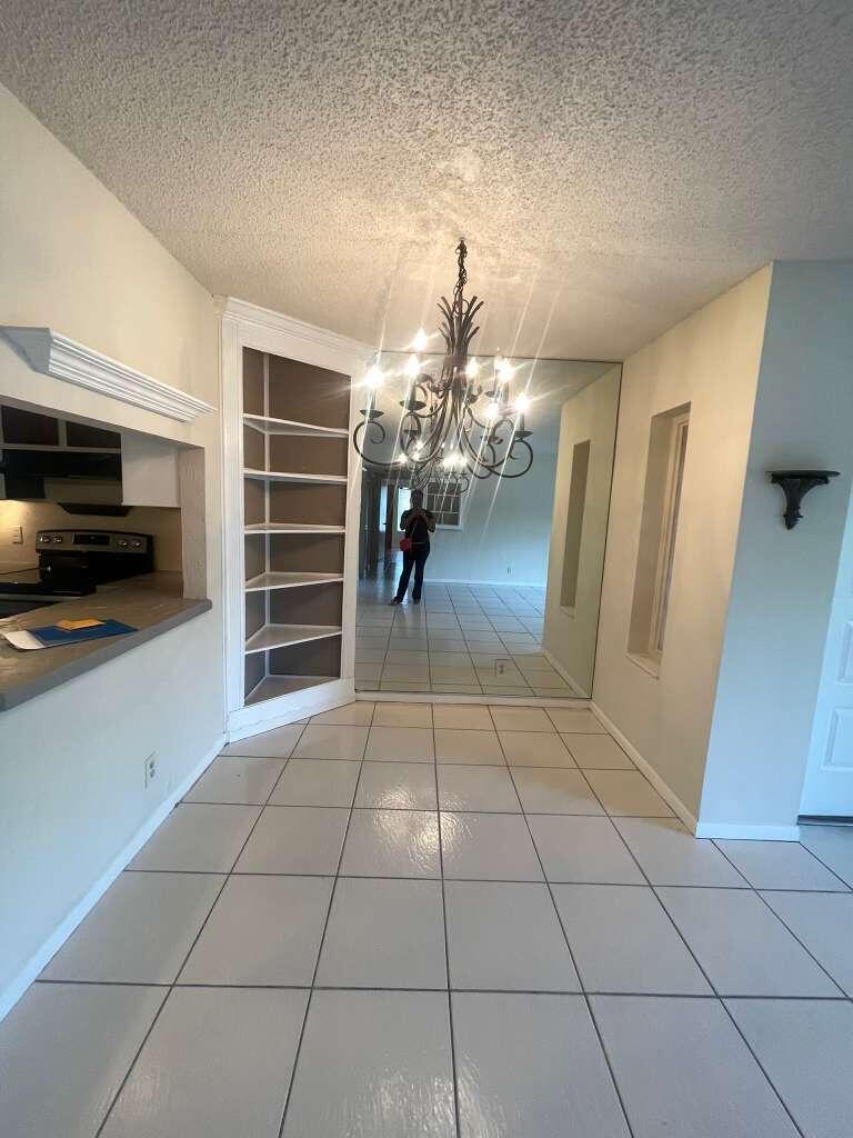 PINE RIDGE NORTH VILLAGE - Residential Lease