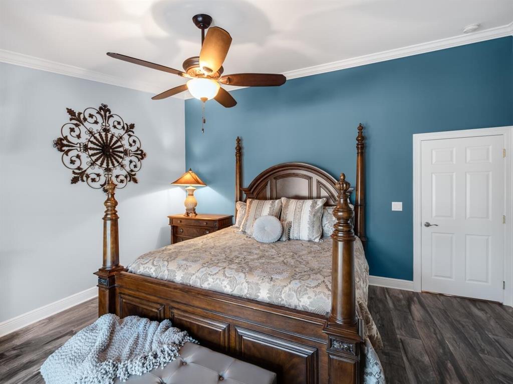 SHORES 2 - Residential