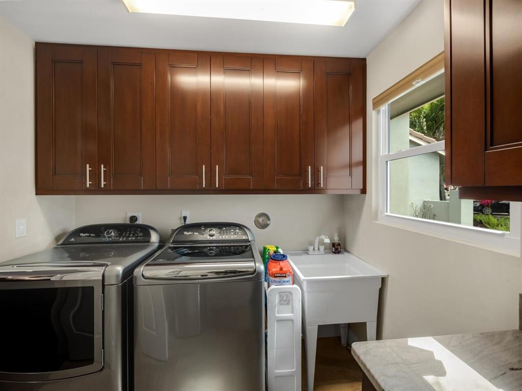 SHORES 2 - Residential