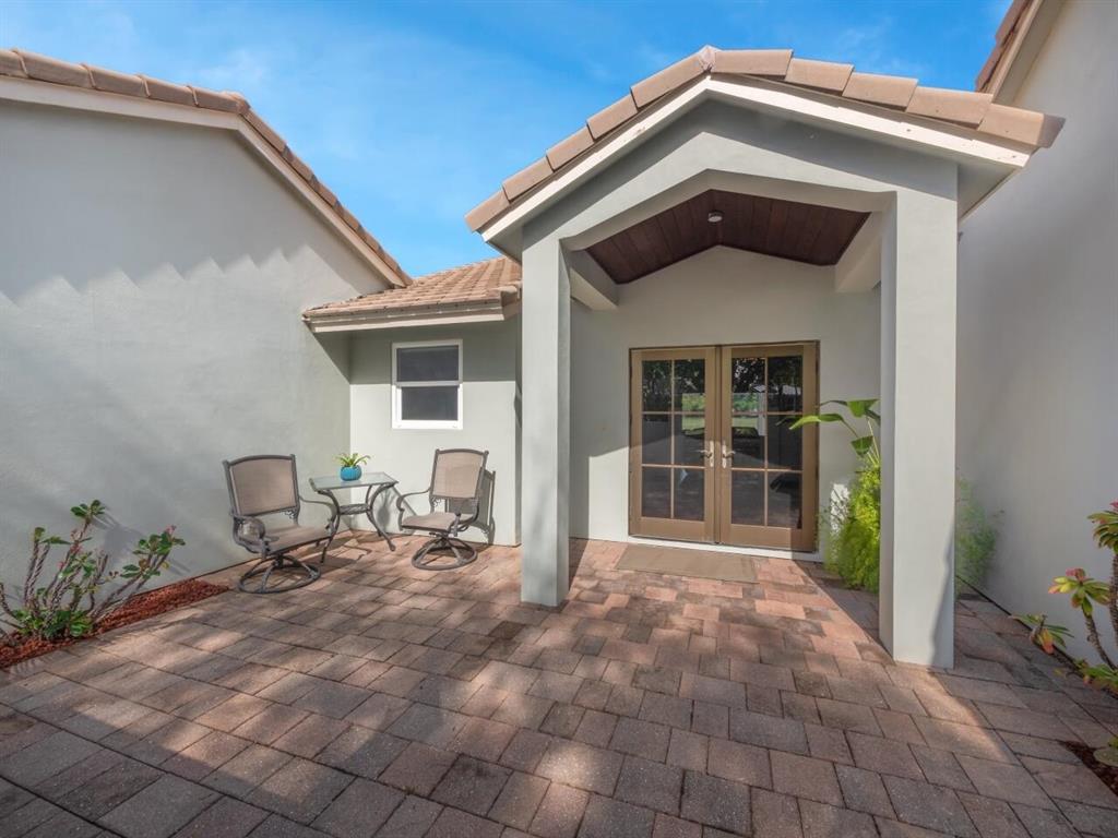 SHORES 2 - Residential