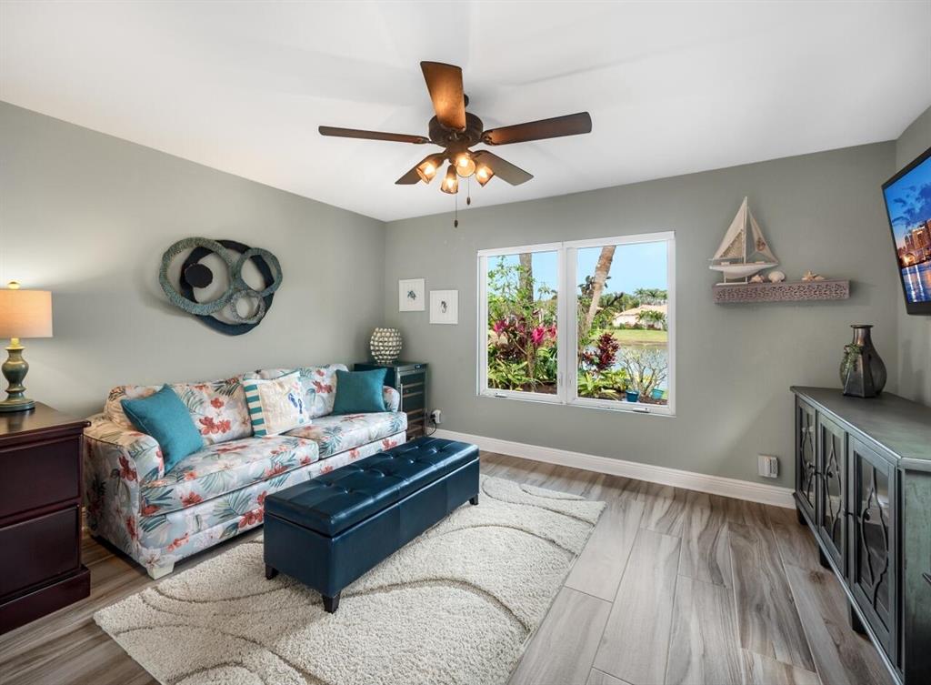 SHORES 2 - Residential