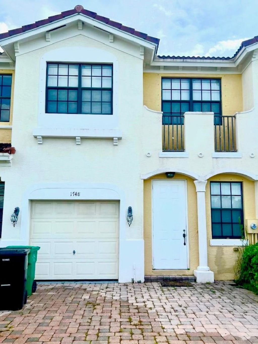 Photo of 1748 SW Via Rossa, Port Saint Lucie, FL 34953 (MLS # F10463538)