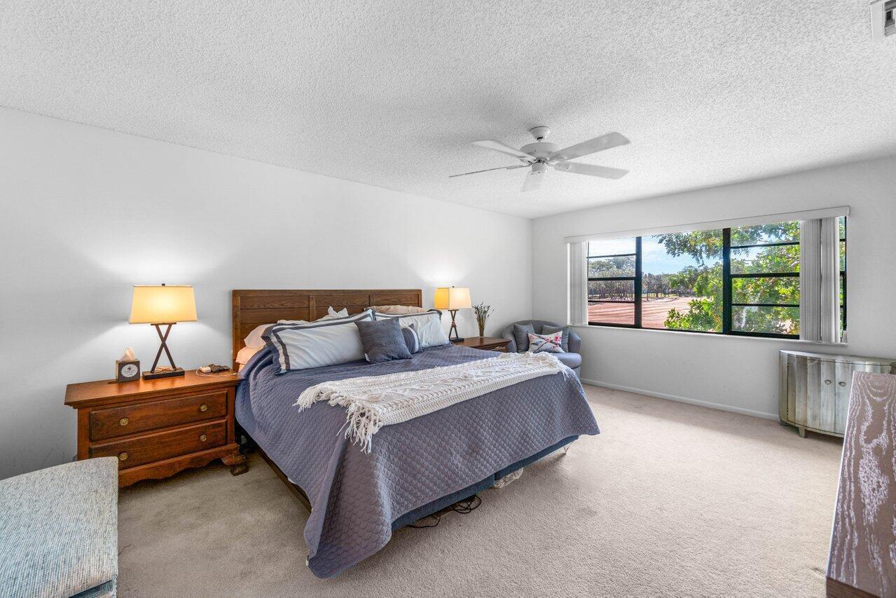 EASTGATE AT HUNTERS RUN CONDO - Residential