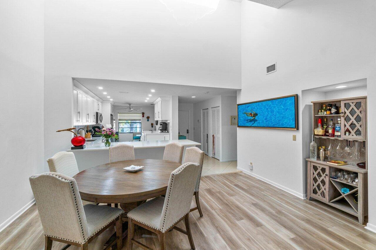 EASTGATE AT HUNTERS RUN CONDO - Residential