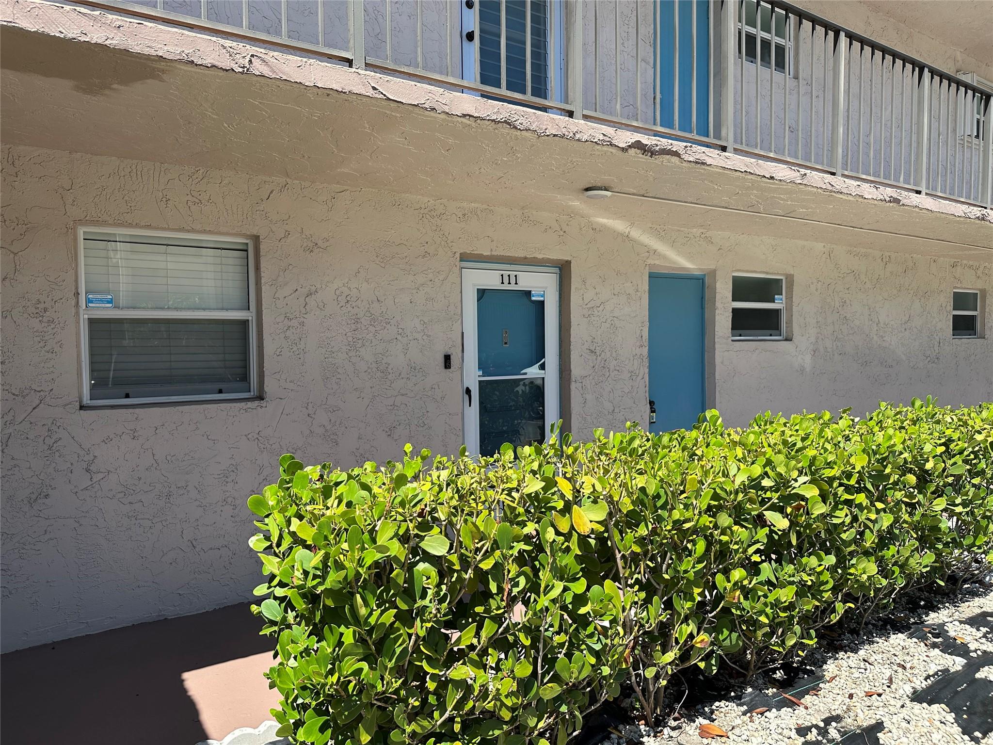 725 Lori Drive 111