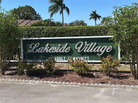725 Lori Drive 111 Palm Springs FL 33461