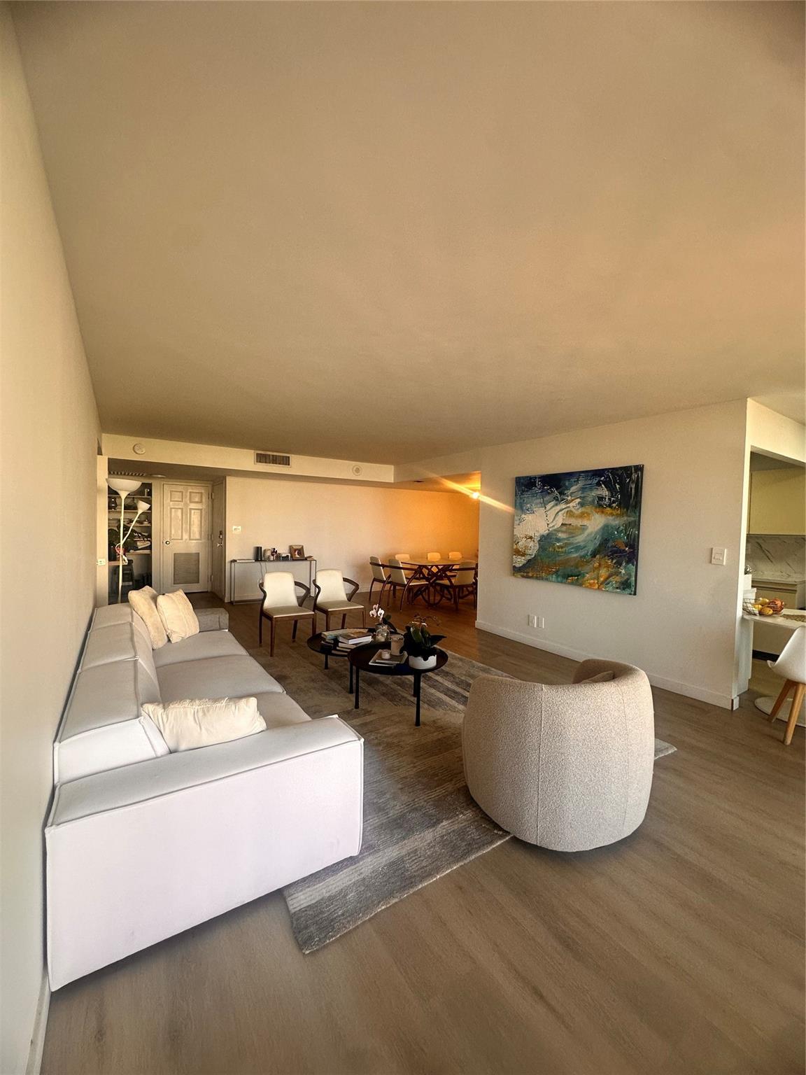BISCAYNE COVE - Residential