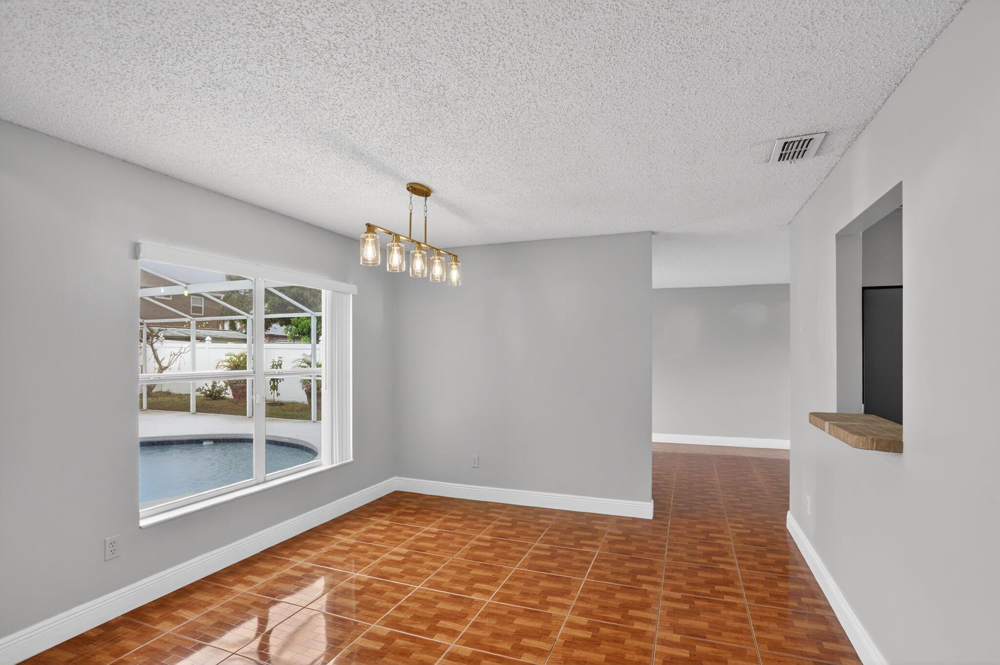 FOREST RIDGE - Residential