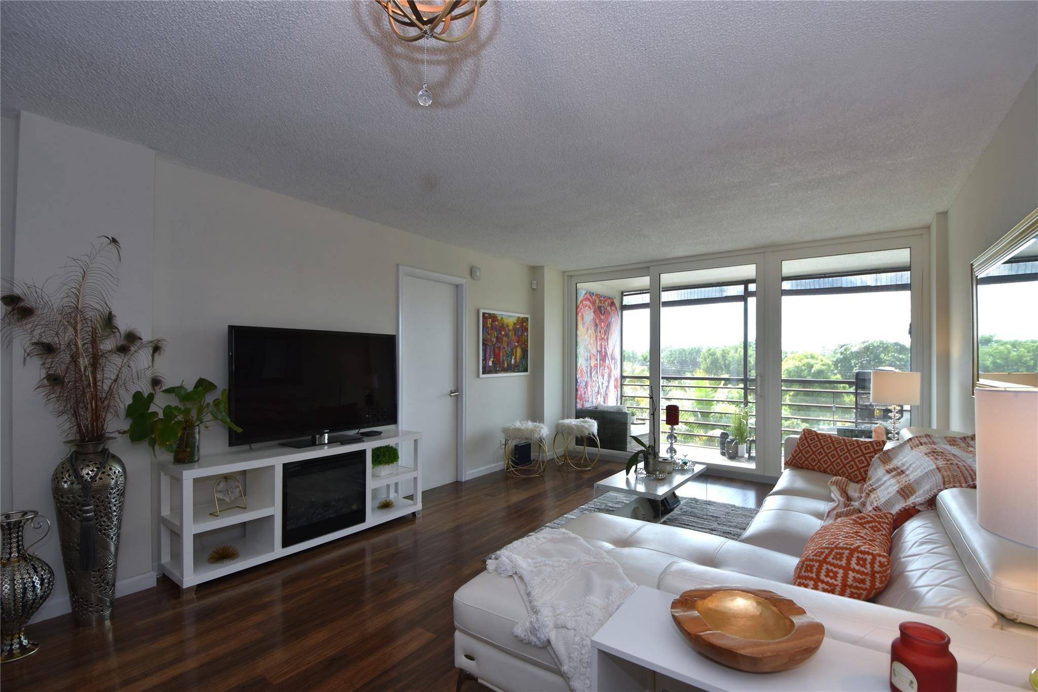 Royal Park - Residential